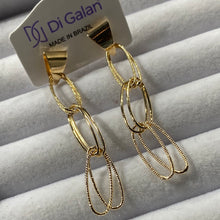 Load image into Gallery viewer, Aritos enchape de oro