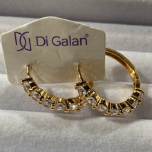 Load image into Gallery viewer, Aritos enchape de oro