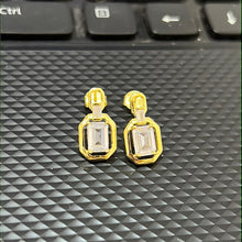 Load image into Gallery viewer, Aritos Plata 925/ Baño de Oro