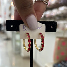 Load image into Gallery viewer, Argollas Enchape de Oro - Varias