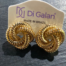 Load image into Gallery viewer, Aritos enchape de Oro
