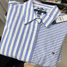Load image into Gallery viewer, Camisa Tommy Hilfiger - Dama
