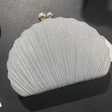 Load image into Gallery viewer, Cartera de noche
