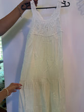 Load image into Gallery viewer, Vestido Paper Heart - Dama
