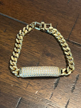 Load image into Gallery viewer, Pulsera enchape de Oro
