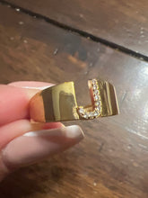 Load image into Gallery viewer, Anillo Plata con baño de Oro - Letras

