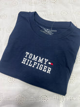 Load image into Gallery viewer, Camisa Tommy Hilfiger - Niño
