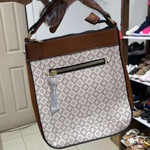 Load image into Gallery viewer, Cartera Classic

