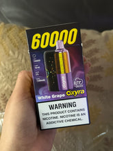 Load image into Gallery viewer, FUME Oxyra 60,000 Puffs
