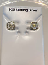 Load image into Gallery viewer, Aritos Van Cleef Plata 925

