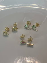 Load image into Gallery viewer, Aritos Plata con baño de Oro
