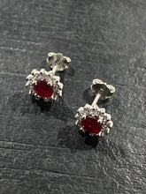 Load image into Gallery viewer, Aritos Plata 925
