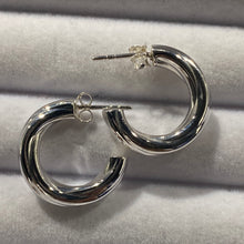 Load image into Gallery viewer, Aritos Plata 925
