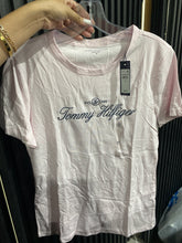 Load image into Gallery viewer, Blusa Tommy Hilfiger - Dama
