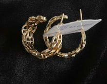 Load image into Gallery viewer, Argollas Enchape de Oro
