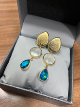 Load image into Gallery viewer, Aritos Plata 925/Baño Oro 14k
