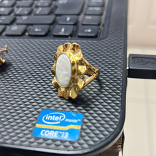 Load image into Gallery viewer, Set Aritos/Dije - Anillo (Plata con baño de oro)
