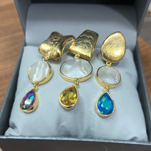 Load image into Gallery viewer, Aritos Plata 925/Baño Oro 14k
