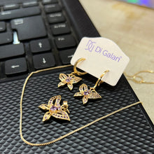Load image into Gallery viewer, Set cadena y aritos enchape de oro
