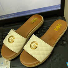 Load image into Gallery viewer, Sandalias Guess - Dama

