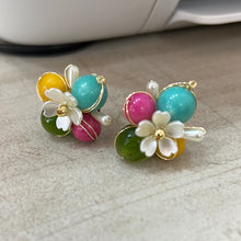 Load image into Gallery viewer, Aritos - Pulsera enchape con piedra
