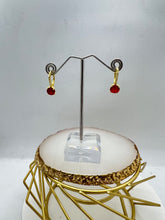 Load image into Gallery viewer, Aritos Plata 925 - baño de Oro
