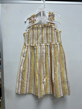 Load image into Gallery viewer, Vestido Cupcakes and Cashmere - Niña
