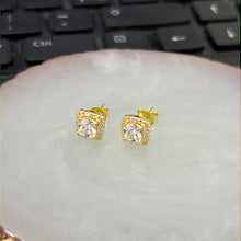 Load image into Gallery viewer, Aritos Plata 925/ Baño de Oro
