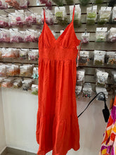 Load image into Gallery viewer, Vestido Jessica Simpson
