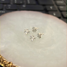 Load image into Gallery viewer, Aritos Plata 925
