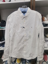Load image into Gallery viewer, Camisa TH de vestir Hombre
