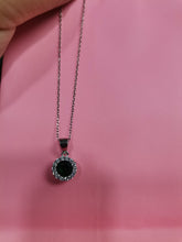 Load image into Gallery viewer, Juego Plata Aretes/Collar
