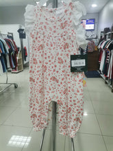 Load image into Gallery viewer, Traje completos Niña
