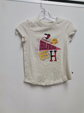 Load image into Gallery viewer, Camisa TH de Niña
