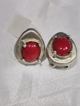 Load image into Gallery viewer, Aretes de Plata
