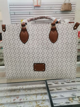 Load image into Gallery viewer, Cartera casual Variada
